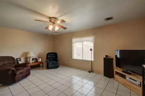 2330 E Diamond Ave, Mesa, AZ 85204 photo 16