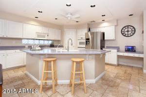 3699 E Leah Ln, Gilbert, AZ 85234 photo 3