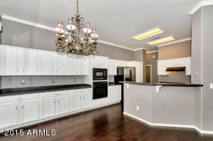 4520 E Weaver Rd, Phoenix, AZ 85050 photo 8
