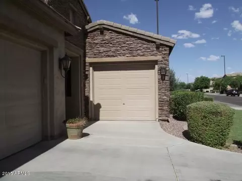 2876 E Blue Sage Rd, Gilbert, AZ 85297 photo 5