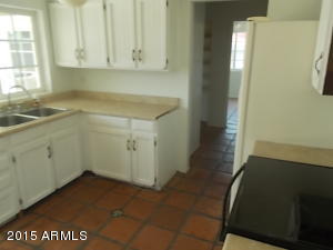 5209 S 41st Pl, Phoenix, AZ 85040 photo 8