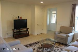 2887 E Meadowview Dr, Gilbert, AZ 85298 photo 4