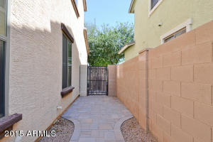 4331 E Vaughn Ave, Gilbert, AZ 85234 photo 3