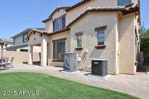 4331 E Vaughn Ave, Gilbert, AZ 85234 photo 4