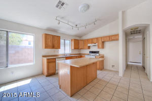 3224 E Kerry Ln, Phoenix, AZ 85050 photo 4