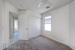 3224 E Kerry Ln, Phoenix, AZ 85050 photo 11