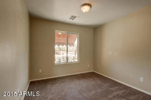 6914 S 38th Ln, Phoenix, AZ 85041 photo 14