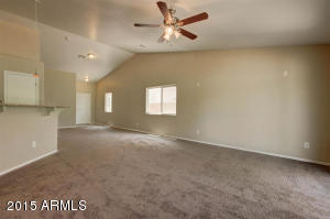 6914 S 38th Ln, Phoenix, AZ 85041 photo 5