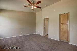 6914 S 38th Ln, Phoenix, AZ 85041 photo 17