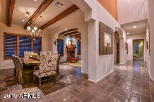 3943 E Crest Ln, Phoenix, AZ 85050 photo 12