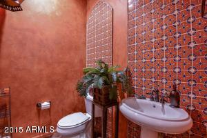 3943 E Crest Ln, Phoenix, AZ 85050 photo 48