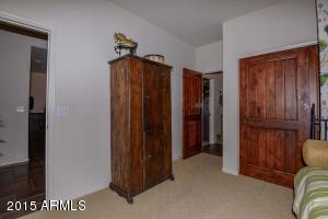 3943 E Crest Ln, Phoenix, AZ 85050 photo 44