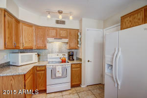 813 E Sack Dr, Phoenix, AZ 85024 photo 11