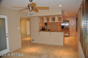 3215 E Orange Dr, Phoenix, AZ 85018 photo 9