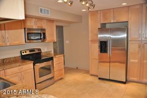 3215 E Orange Dr, Phoenix, AZ 85018 photo 8