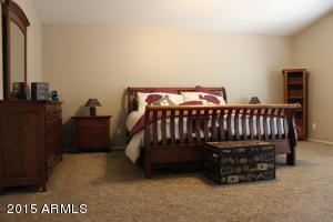 1759 E Horseshoe Ct, Gilbert, AZ 85296 photo 14