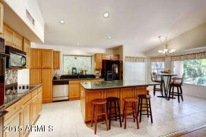 2935 E Redfield Rd, Phoenix, AZ 85032 photo 4