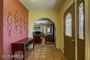 3409 N 43rd Pl, Phoenix, AZ 85018 photo 9