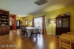 3409 N 43rd Pl, Phoenix, AZ 85018 photo 2