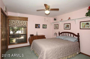 144 E Citation Ln, Tempe, AZ 85284 photo 32