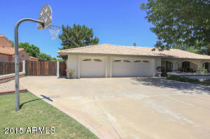 144 E Citation Ln, Tempe, AZ 85284 photo 3