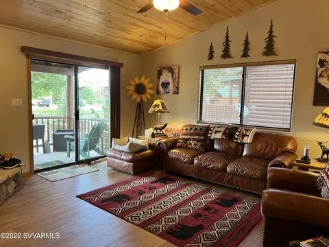 2344 Buffalo, Overgaard, AZ 85933 photo 8