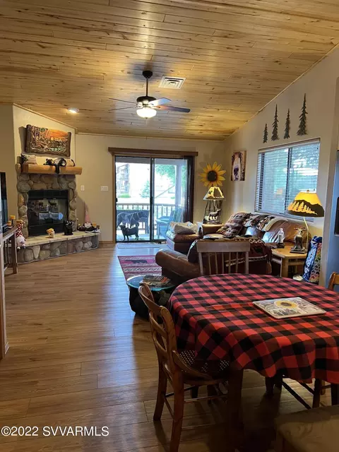 2344 Buffalo, Overgaard, AZ 85933 photo 6