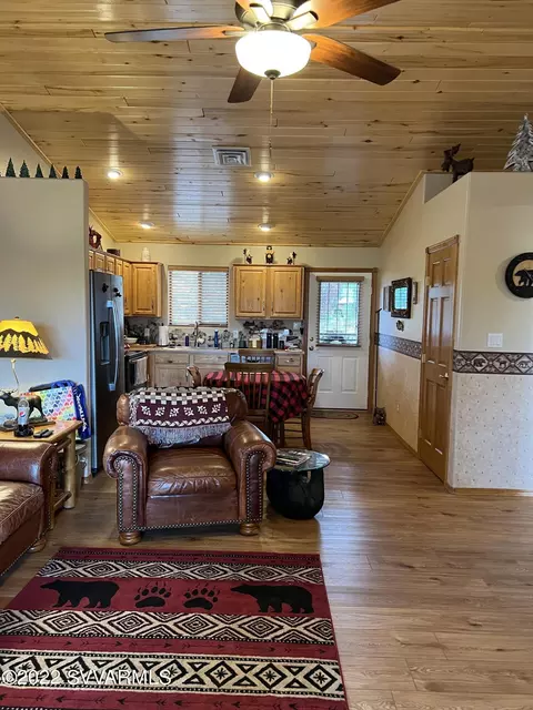 2344 Buffalo, Overgaard, AZ 85933 photo 7