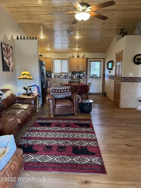 2344 Buffalo, Overgaard, AZ 85933 photo 5