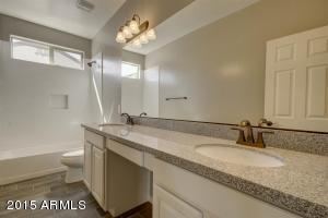3115 N 32nd Way, Phoenix, AZ 85018 photo 25
