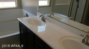 2413 E Stacey Rd, Gilbert, AZ 85298 photo 3