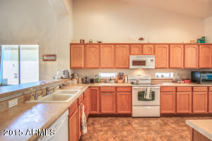 876 S Phelps Dr, Apache Junction, AZ 85120 photo 8