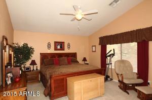 335 E Sagebrush St, Gilbert, AZ 85296 photo 23