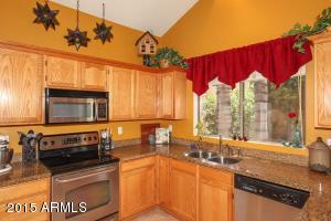 335 E Sagebrush St, Gilbert, AZ 85296 photo 3