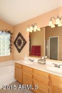 335 E Sagebrush St, Gilbert, AZ 85296 photo 26