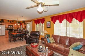 335 E Sagebrush St, Gilbert, AZ 85296 photo 10