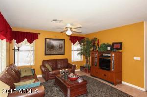 335 E Sagebrush St, Gilbert, AZ 85296 photo 13