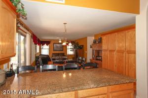 335 E Sagebrush St, Gilbert, AZ 85296 photo 7