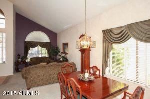 335 E Sagebrush St, Gilbert, AZ 85296 photo 16