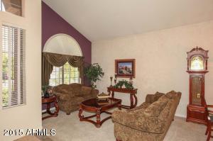 335 E Sagebrush St, Gilbert, AZ 85296 photo 15