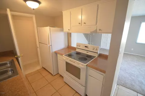 6850 W Devonshire Ave, Phoenix, AZ 85033 photo 8