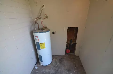 6850 W Devonshire Ave, Phoenix, AZ 85033 photo 16