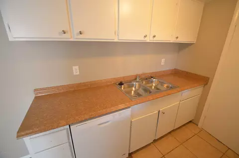 6850 W Devonshire Ave, Phoenix, AZ 85033 photo 7