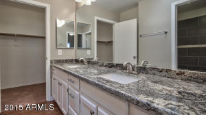 448 E Taro Ln, Phoenix, AZ 85024 photo 17