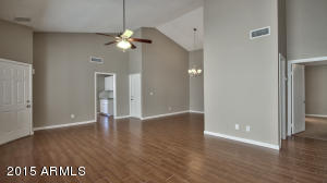 448 E Taro Ln, Phoenix, AZ 85024 photo 9