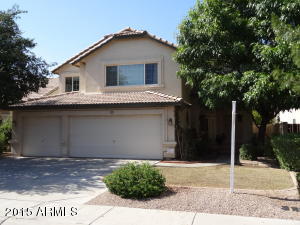 744 E Windsor Dr, Gilbert, AZ 85296 photo 1