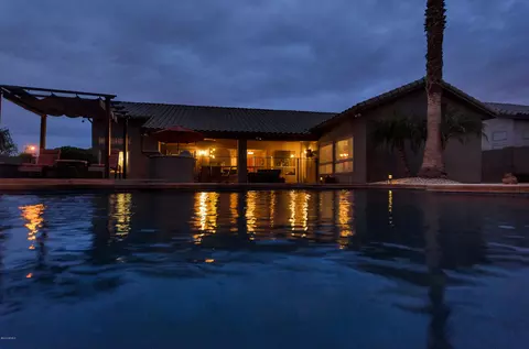 617 E Constitution Dr, Gilbert, AZ 85296 photo 2