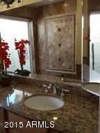 2142 E Orangewood Ave, Phoenix, AZ 85020 photo 3