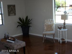511 E Whitton Ave, Phoenix, AZ 85012 photo 12