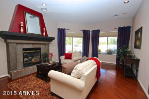 734 E County Down Dr, Chandler, AZ 85249 photo 8